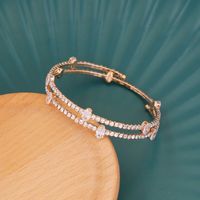 Croix-frontière Nouvelle Arrivée Entièrement Ornée De Bijoux Aimer Coeur Étoile À Cinq Branches Bracelet Élastique Femelle Personnalité Ins Bracelet De Mariée Ornement B289 sku image 9