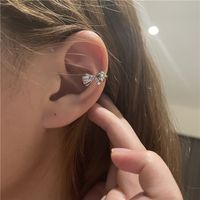 Simple Bow Diamond-studded Ear Bone Clip main image 4