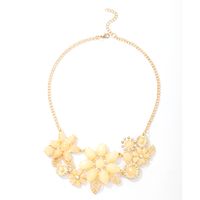 New Fashion Yellow Hollow Flower Necklace main image 6