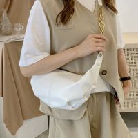 Simple Metal Chain Soft Leather Shoulder Bag sku image 1