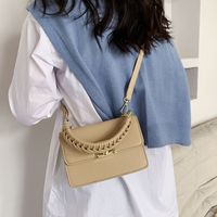 Fashion Metal Botton Messenger Square Bag sku image 2