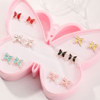 Nouvelles Boucles D&#39;oreilles Pour Enfants Papillon Coréen De Couleur Mélangée Boîtes 12 Combinaisons main image 3