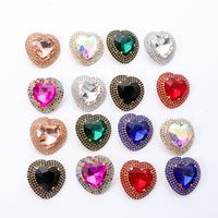 Fashion Heart-shaped Alloy Diamond Earrings main image 4