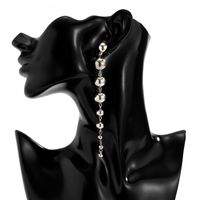 Personal Isierte Geometrische Trend Ige Weibliche Perlen Ohrringe Europäische Und Amerikanische Grenz Überschreitende Metall Perlen Neue Ohrringe Frauen main image 4