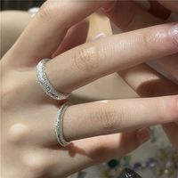 Koreanischer Modischer Nischen-metall-silber-pigment Ring Matti Erter Ring Weiblich 2021 Neuer Stil Gezeiten Netz Roter Zeigefinger Ring Ring main image 2