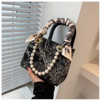 Fashion Plaid Pattern Pearl Chain Cross-body Handbag sku image 3