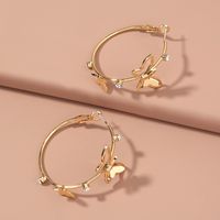 Simple Fashion Butterfly Metal Earring main image 1