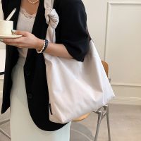 حقيبة قماش ذات سعة كبيرة للنساء في الصيف 2021 حقيبة كبيرة عصرية ذات كتف واحد main image 5