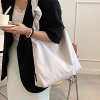 Fashion Large-capacity One-shoulder Canvas Bag main image 5