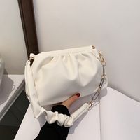 Western Style Pleated Chain Cloud Bag Female Summer 2021 New Fashion Simple Shoulder Underarm Bag Crossbody Dumpling Bag sku image 1