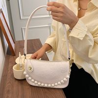 Simple Cartoon Embossed Solid Color Pearl Chain Messenger Bag main image 1