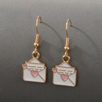 Simple Fashion Heart-shaped Envelope Earrings main image 2