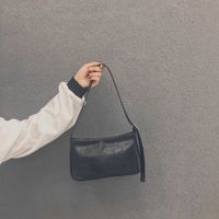 Korean Soft Leather Baguette Armpit Bag sku image 3