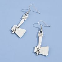 Retro Simple Axe Pendant Earrings main image 4