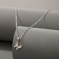 Nihaojewelry Schmuck Großhandel Neue Silberne Schmetterlingsanhänger Halskette sku image 1