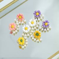 Mode Blume Eingelegte Perlen Farbige Blütenblätter Ohrringe main image 6
