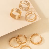 Großhandel Schmuck Mode Goldener Hohler Twist Geometrischer Ring 7-teiliges Set Nihaojewelry main image 6