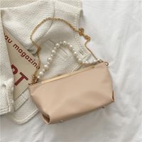 Fashion Pearl Chain Solid Color Messenger Bag sku image 2