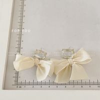 Boucles D&#39;oreilles En Strass Avec Nœud En Tissu De Style Coréen main image 3