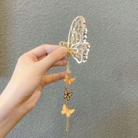Retro Butterfly Metal Pendant Tassel Hair Clip main image 1