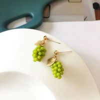 Cute Green Grape Fruit Stud Earrings main image 3