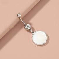 Fashion Round Natural White Shell Stainless Steel Belly Button Nail sku image 1