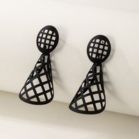 European And American Simple Exaggerated Geometric Alloy Earrings main image 12