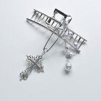 Fashion Chain Pearl Cross Metal Hairpin main image 1