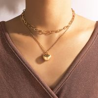 Nihaojewelry Fashion Metal Peach Heart Pendant Multi-layer Necklace Wholesale Jewelry main image 2
