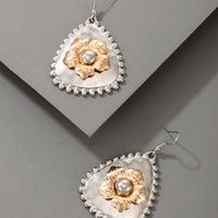 Nihaojewelry Fashion Triangle Geometric Flower Earrings Wholesale Jewelry main image 5