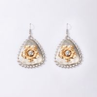 Nihaojewelry Fashion Triangle Geometric Flower Earrings Wholesale Jewelry main image 7