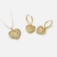 Fashion Hollow Heart-shaped Inlaid Zircon Copper Necklace Wholesale main image 5