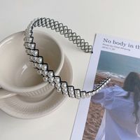 Korean Winding Woven Thin Side Pearl Headband sku image 1