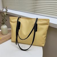 Fashion Retro Simple Large-capacity Solid Color One-shoulder Tote Bag main image 1