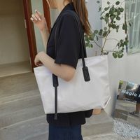 Fashion Retro Simple Large-capacity Solid Color One-shoulder Tote Bag main image 4