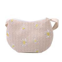 Korean Casual Chrysanthemum Shoulder Straw Woven Bucket Bag Wholesale main image 6