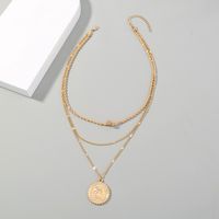 Wholesale Jewelry Simple Knotted Chain Round Portrait Pendant Multi-layered Necklace Nihaojewelry main image 3