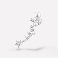 Korean Fashion Pearl Five-pointed Star Diamond Earrings main image 1