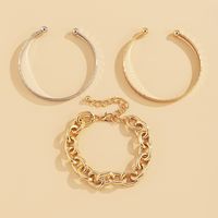 Retro Fashion Hollow Chain Simple Opening C-shaped Diamond Pattern Bracelet main image 3