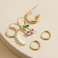 Retro Simple Imitation Pearl Diamond Stud Earrings Set main image 3