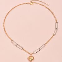 Retro Alloy Heart Shape Chain Necklace main image 3