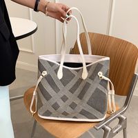 Nihaojewelry Wholesale Accessories Striped Plaid Large Capacity Tote Bag main image 5