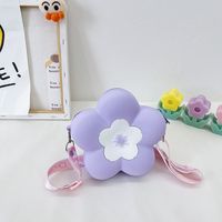 Nihaojewelry Sac En Silicone De Messager En Forme De Fleur Simple En Gros sku image 2