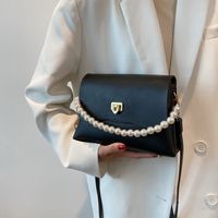 Korean Style Texture One-shoulder Messenger Pearl Chain Small Square Bag main image 1