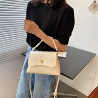 Korean Style Texture One-shoulder Messenger Pearl Chain Small Square Bag main image 6