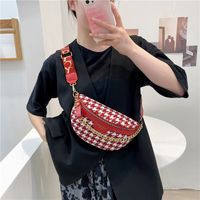 Korean Style Houndstooth Chain Zipper Shoulder Chest Bag main image 5