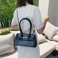 Fashion Texture Stone Pattern Gradient Color One-shoulder Small Square Bag sku image 3