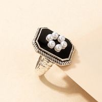 Retro Elegant Court Style Black Pearl Flower Ring main image 5