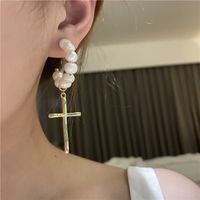 Retro C-shaped Cross Freshwater Pearl Earrings main image 4