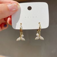 Korean Style Fashion Pearl Diamond Fishtail Earrings main image 2